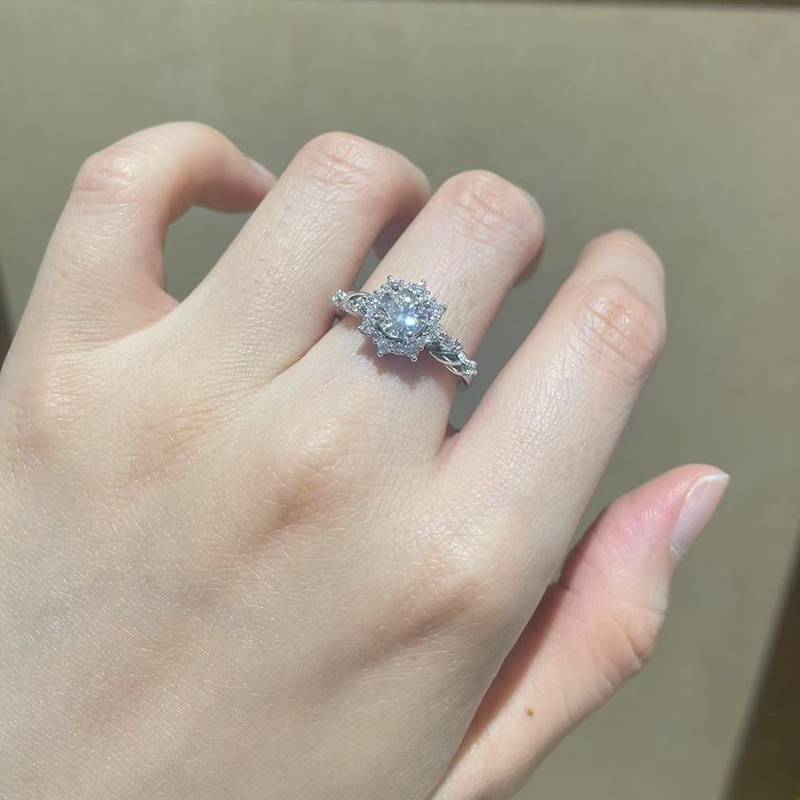 太阳花Women's RingS925银镀白金定制选款主石Moissanite0.8ct/副石高碳钻
